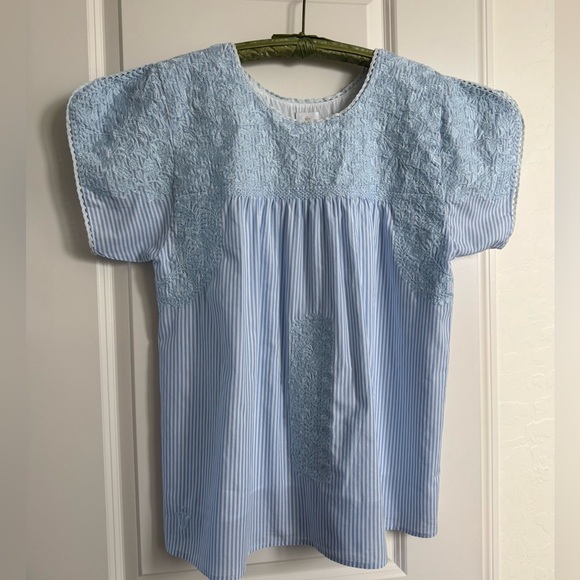 J. Marie embroidered stripe peasant top crochet trim sleeves - Picture 3 of 11